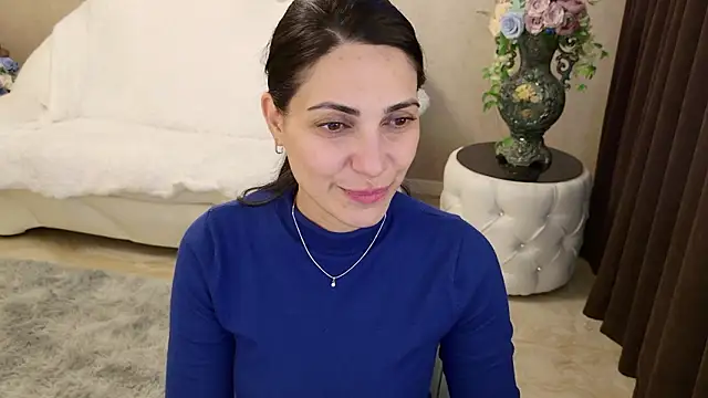 Snapshot of LovelyBeatrice chatting on February 10, 2026, 11:09 am LovelyBeatrice online show from February 10, 2026, 11:09 am