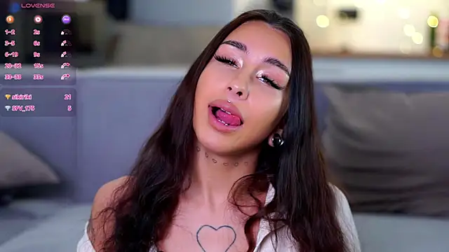 Snapshot of loseecontrol chatting on February 24, 2026, 1:23 pm loseecontrol online show from February 24, 2026, 1:23 pm