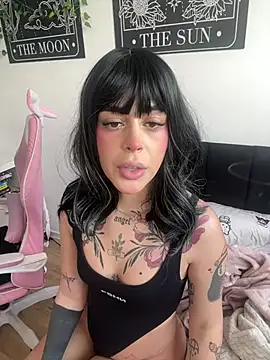 Snapshot of ariane_kimiko chatting on May 26, 2026, 4:49 pm ariane kimiko online show from May 26, 2026, 4:49 pm