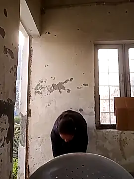 Cute-karisma1234 online show from March 24, 2026, 1:49 am