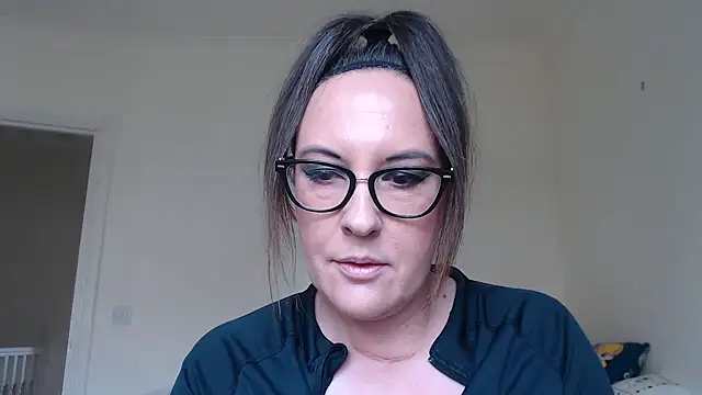 PsychicDominatrix online show from July 7, 2026, 9:46 am