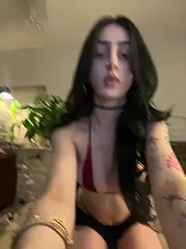 Snapshot of bellaxlauren chatting on July 19, 2026, 9:11 pm bellaxlauren online show from July 19, 2026, 9:11 pm