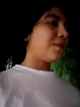 Ailen-cute online show from February 13, 2026, 4:34 am