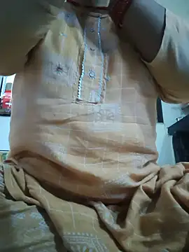 Snapshot of Hot-Anita_ chatting on July 23, 2026, 2:42 am Hot-Anita online show from July 23, 2026, 2:42 am