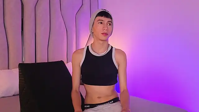 Snapshot of lian_cameron chatting on July 23, 2026, 3:48 am lian cameron online show from July 23, 2026, 3:48 am