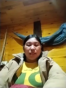 Snapshot of kussecka chatting on March 18, 2026, 2:48 am kussecka online show from March 18, 2026, 2:48 am