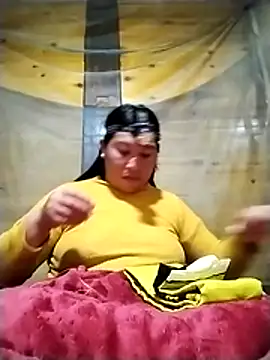 Snapshot of kussecka chatting on February 6, 2026, 12:01 pm kussecka online show from February 6, 2026, 12:01 pm