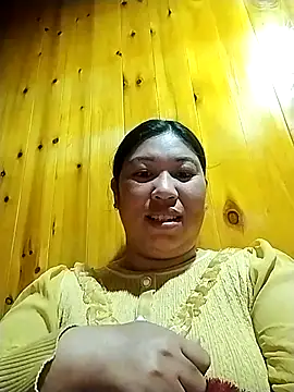 Snapshot of kussecka chatting on March 4, 2026, 10:06 pm kussecka online show from March 4, 2026, 10:06 pm