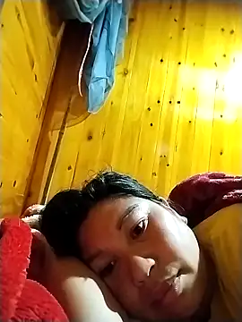 Snapshot of kussecka chatting on March 6, 2026, 9:43 pm kussecka online show from March 6, 2026, 9:43 pm