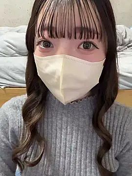 Hazuki 45 online show from February 4, 2026, 7:36 am