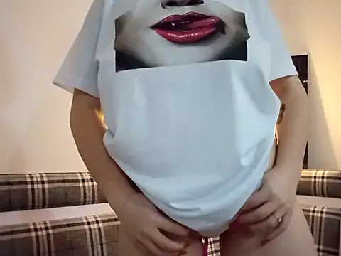 Snapshot of MavisReeve chatting on March 12, 2026, 10:08 am MavisReeve online show from March 12, 2026, 10:08 am