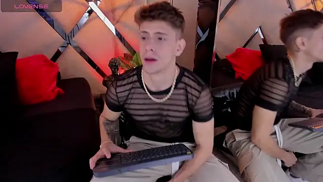 Snapshot of Jasper__jones chatting on February 12, 2026, 2:28 pm Jasper jones online show from February 12, 2026, 2:28 pm