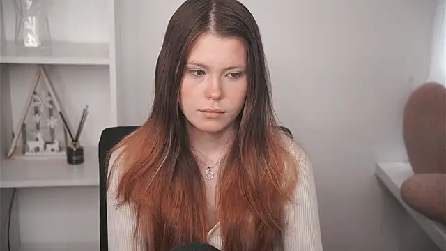 Snapshot of MarnieWootan chatting on March 3, 2026, 4:41 am MarnieWootan online show from March 3, 2026, 4:41 am