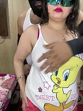 Indian coupl1122 online show from February 22, 2026, 5:32 am