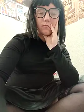 LexaXhot online show from May 6, 2026, 8:57 pm