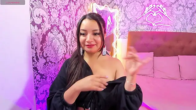 PENNY TAY online show from February 1, 2026, 3:27 am