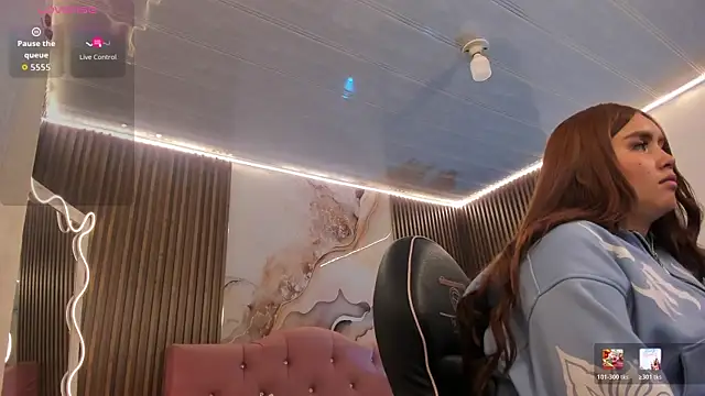 SABRIINA TAY online show from June 12, 2026, 3:04 am
