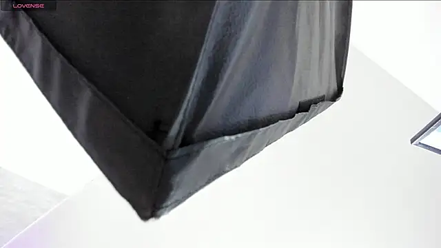 ValerySilva online show from March 3, 2026, 3:46 am