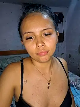 Daniela Cruz  online show from February 14, 2026, 8:20 pm