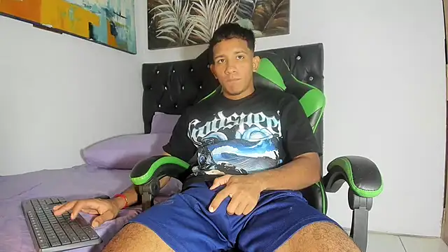 Snapshot of ricky_spensar23cm_ chatting on March 19, 2026, 2:11 am ricky spensar23cm online show from March 19, 2026, 2:11 am