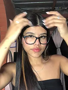 SidneyBrownn  online show from March 9, 2026, 9:51 pm