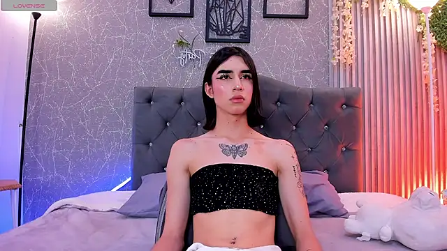 Snapshot of lana_gill1 chatting on May 13, 2026, 7:10 pm lana gill1 online show from May 13, 2026, 7:10 pm