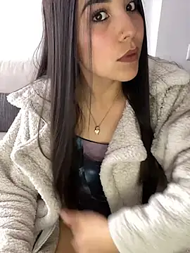 Mayka sex online show from February 27, 2026, 4:51 pm