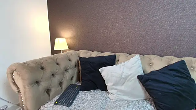 Megan  Honey online show from March 10, 2026, 7:18 pm