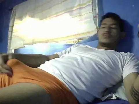 chinopajerofull2 online show from May 6, 2026, 2:32 pm