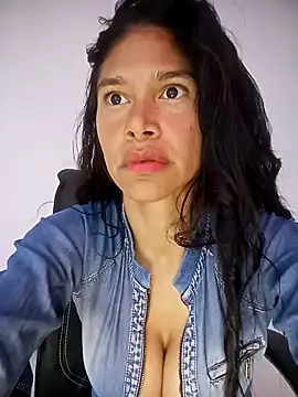  aish a online show from February 13, 2026, 12:05 pm