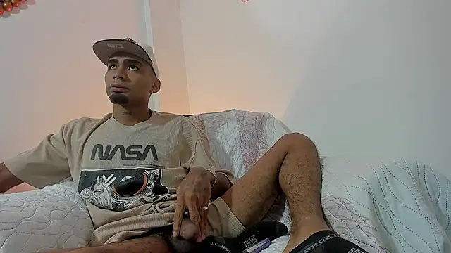 Rpoolrboy online show from April 29, 2026, 6:58 pm