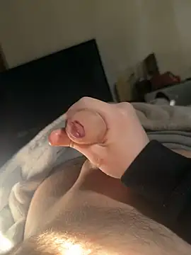 afficial uncut online show from February 4, 2026, 10:38 pm