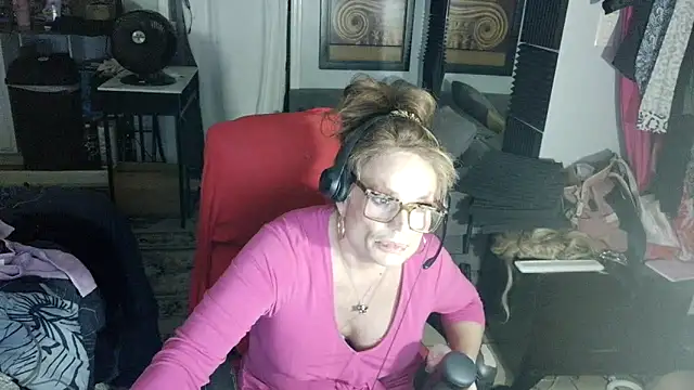 starandsky online show from May 19, 2026, 4:14 pm