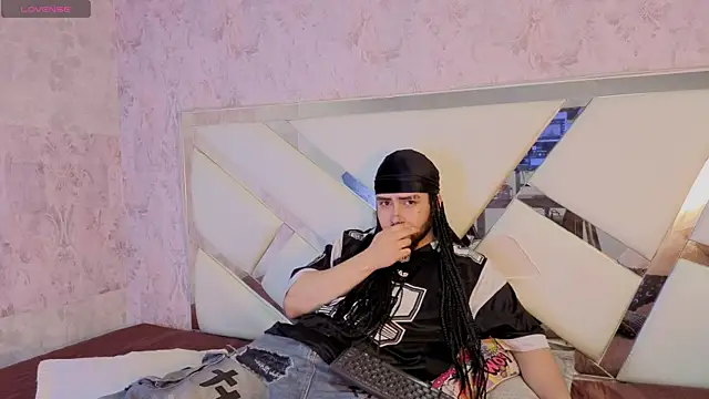 Benny and Mark online show from February 13, 2026, 4:01 am