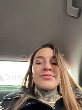 Snapshot of KishaMur chatting on March 27, 2026, 5:16 am KishaMur online show from March 27, 2026, 5:16 am