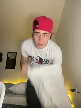 Maximuz1920 online show from March 27, 2026, 10:11 pm