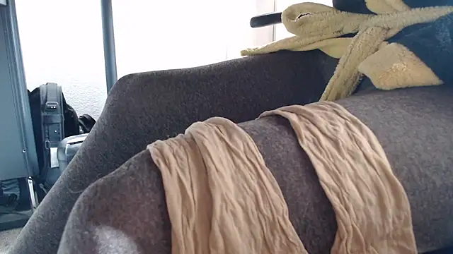 Snapshot of Nylonplay1 chatting on April 6, 2026, 7:31 am Nylonplay1 online show from April 6, 2026, 7:31 am