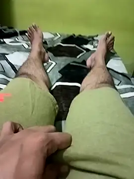 Snapshot of DrinkMeIn chatting on February 16, 2026, 4:05 pm DrinkMeIn online show from February 16, 2026, 4:05 pm