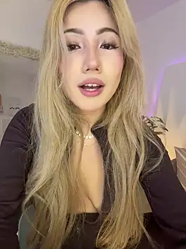Snapshot of Isa_cortes_ chatting on June 23, 2026, 2:59 pm Isa cortes online show from June 23, 2026, 2:59 pm