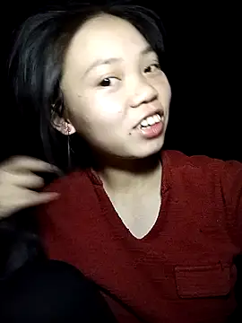 derylove  online show from February 23, 2026, 1:40 am