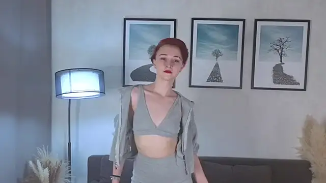 BobbyStreller online show from February 2, 2026, 2:32 am