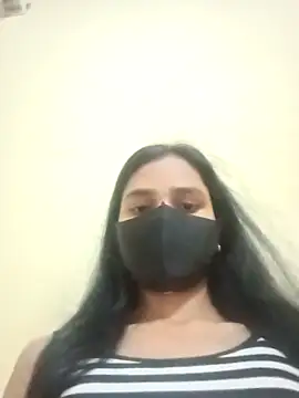 Mahira-- online show from March 31, 2026, 11:01 am