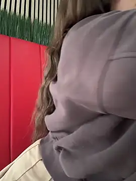 TattooGirlAlia online show from March 19, 2026, 7:30 am