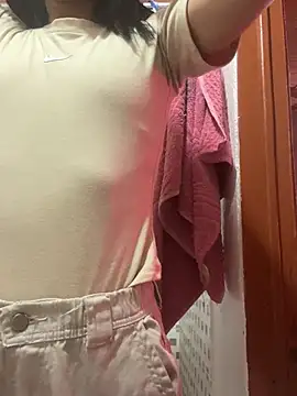 Snapshot of bliinkii_and_luka_ chatting on March 2, 2026, 1:07 pm bliinkii and luka online show from March 2, 2026, 1:07 pm