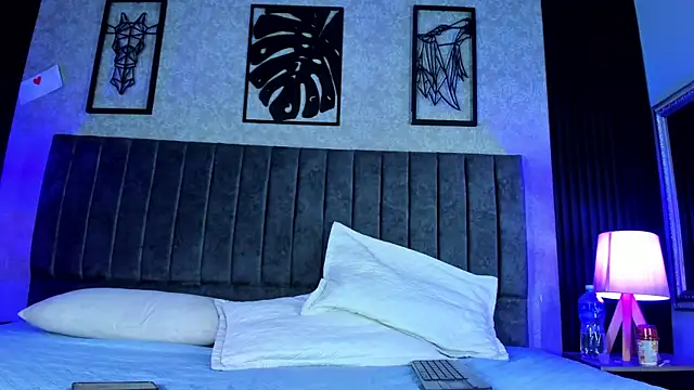 Snapshot of bliinkii_and_luka_ chatting on February 23, 2026, 1:12 pm bliinkii and luka online show from February 23, 2026, 1:12 pm