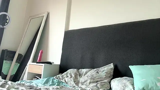 ShontaStrite online show from February 2, 2026, 10:14 am