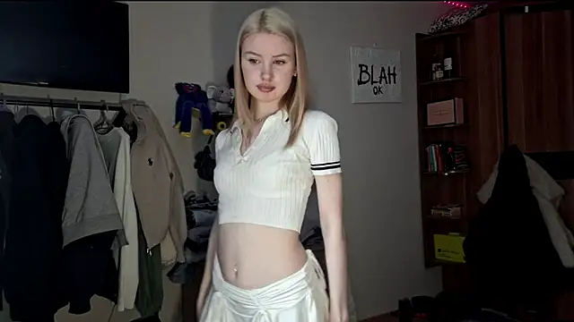 Snapshot of ChongTreece chatting on March 14, 2026, 5:13 am ChongTreece online show from March 14, 2026, 5:13 am