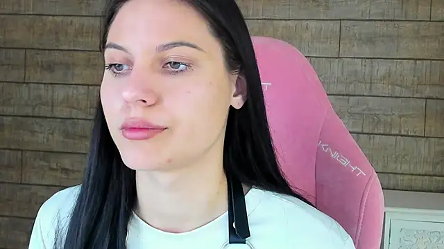 AliceVersal online show from April 24, 2026, 4:25 am