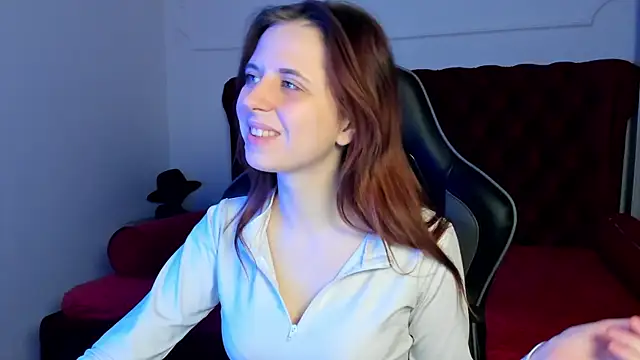 FreyaVey online show from March 11, 2026, 5:40 pm