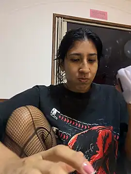 Violet rousse7 online show from August 4, 2026, 5:12 am